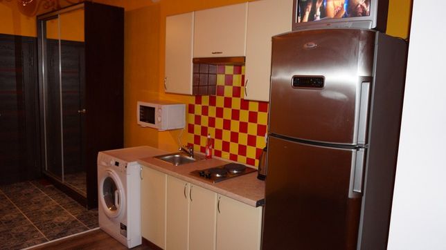 Rent daily an apartment in Kyiv on the lane Lisnyi per 350 uah. 
