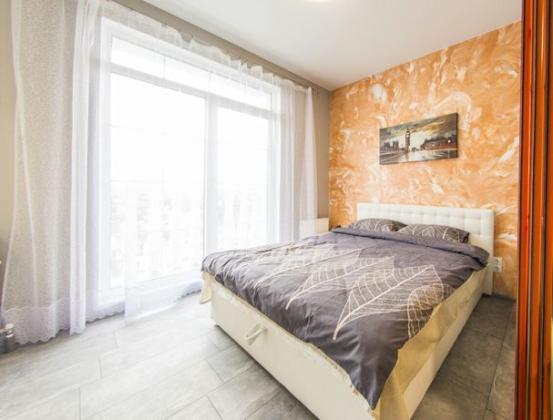 Rent daily an apartment in Kyiv on the St. Lomonosova 10 per 800 uah. 