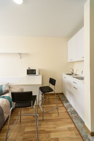 Rent daily an apartment in Kyiv on the St. Mashynobudivna 39- per 500 uah. 
