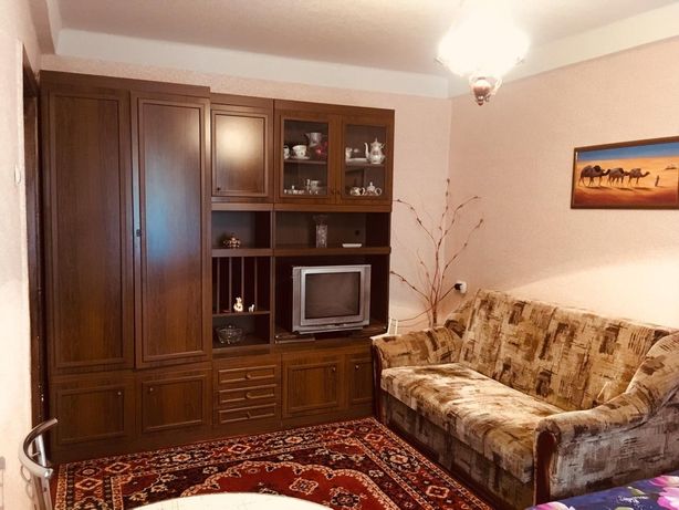Зняти подобово квартиру в Києві біля ст.м. Дарниця за 450 грн. 