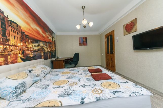 Rent daily an apartment in Kyiv on the St. Heroiv Dnipra 25/4 per 649 uah. 