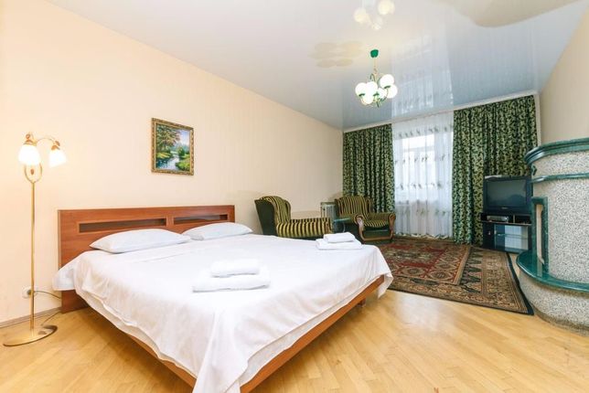 Rent daily an apartment in Kyiv on the St. Zatyshna 10 per 1500 uah. 