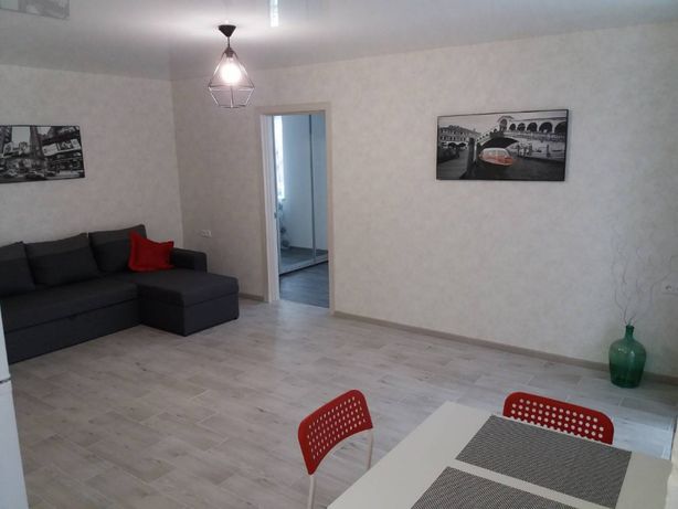 Rent daily an apartment in Kherson on the Svobody square per 700 uah. 