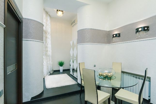 Rent daily an apartment in Kyiv on the St. Horodetskoho arkhitektora 11б per $90 