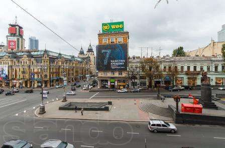 Снять посуточно квартиру в Киеве на ул. Толстого Льва 54/2 за 1800 грн. 