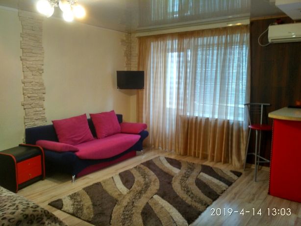 Rent daily an apartment in Zaporizhzhia on the Avenue Sobornyi per 599 uah. 