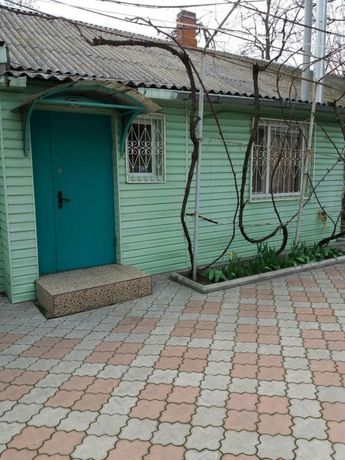 Снять посуточно дом в Бердянске за 350 грн. 