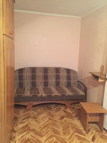 Rent daily an apartment in Kyiv on the Avenue Tychyny Pavla 11-А per 400 uah. 