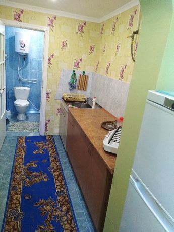 Rent daily a house in Berdiansk per 400 uah. 