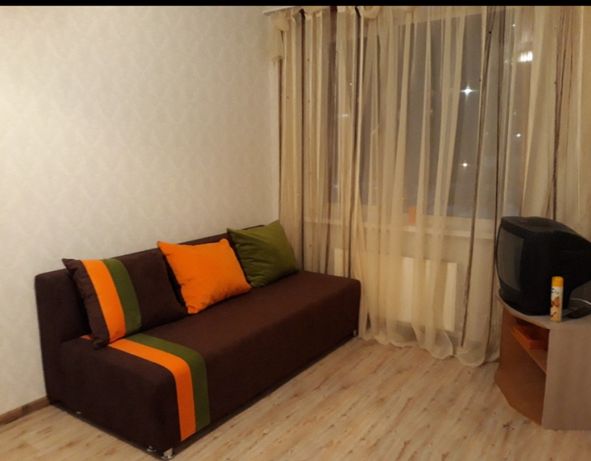 Rent daily an apartment in Odesa on the St. Varnenska per 400 uah. 