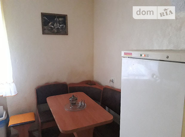 Rent daily an apartment in Mykolaiv on the St. Krylova per 350 uah. 