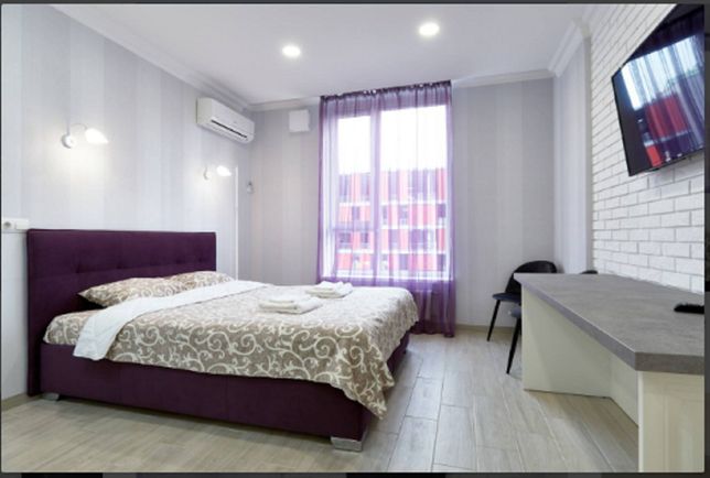 Rent daily an apartment in Kyiv on the St. Reheneratorna 4 per 900 uah. 