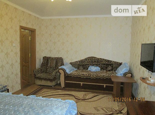 Снять посуточно квартиру в Киеве на проспект Бажана Николая 7 за 650 грн. 