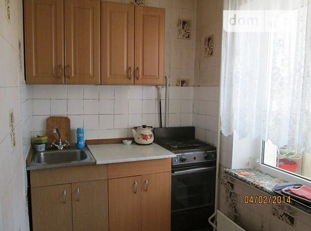 Rent daily an apartment in Kyiv on the Avenue Bazhana Mykoly 5 per 450 uah. 