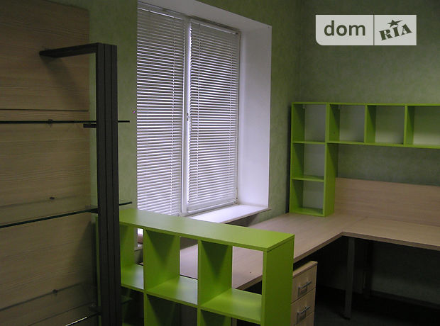Rent an office in Dnipro on the St. Akademika Yanhelia 1 per 12500 uah. 