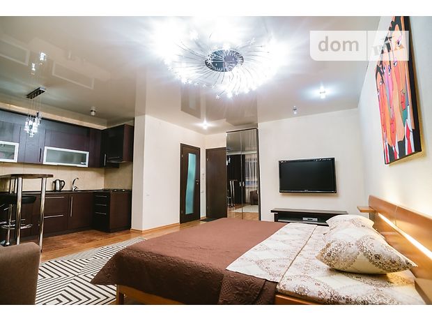 Rent daily an apartment in Dnipro on the St. Vokzalna 82 per 870 uah. 