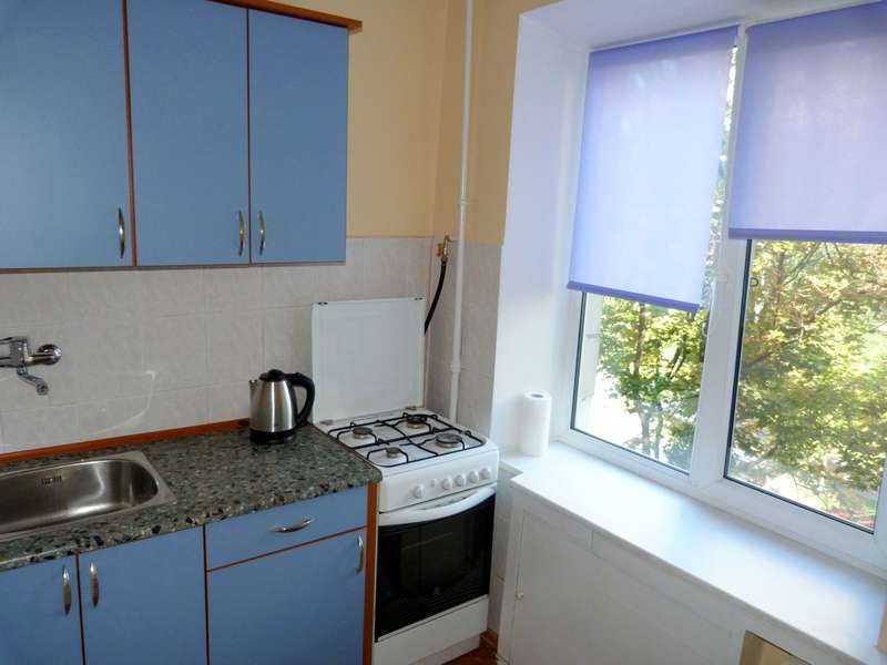 Зняти подобово квартиру в Києві на вул. Амосова Миколи 063529 за 800 грн. 