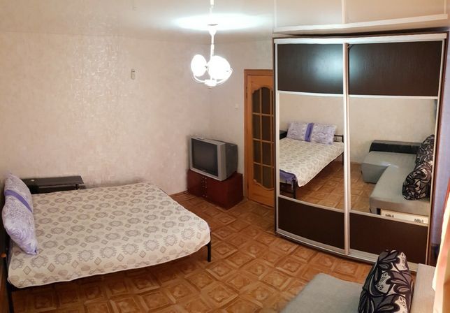 Rent daily an apartment in Kherson on the St. Ushakova per 400 uah. 