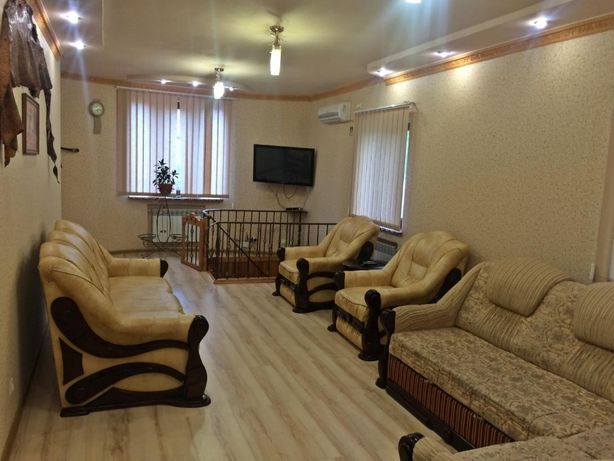 Rent daily a house in Makiivka per 1500 uah. 