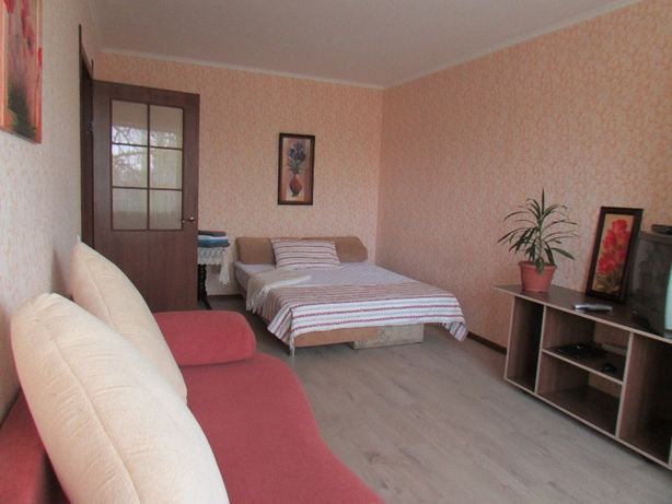 Rent daily an apartment in Cherkasy on the St. Bohdana Khmelnytskoho per 400 uah. 