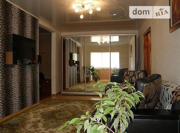 Rent daily an apartment in Berdiansk on the St. Tyulenina per 500 uah. 