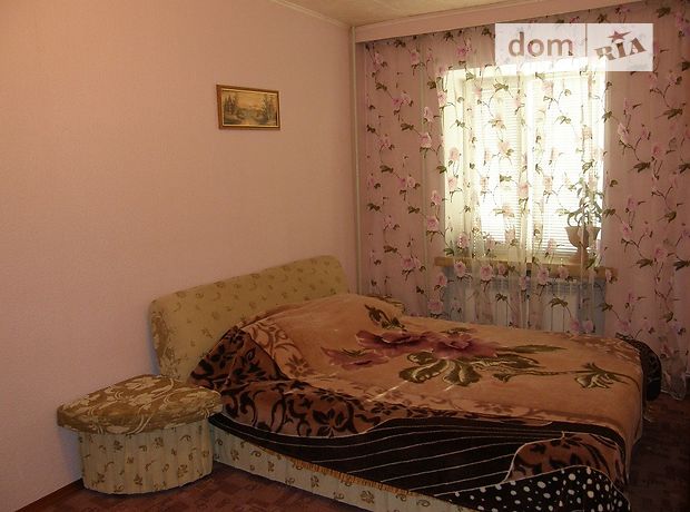 Снять посуточно квартиру в Бердянске на ул. Тюленина за 500 грн. 