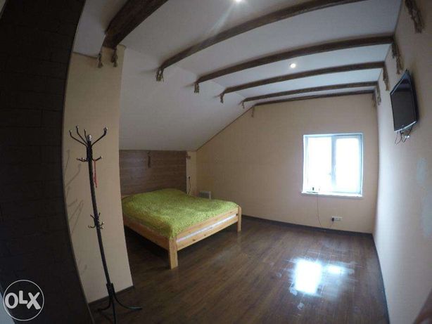 Rent daily a house in Kyiv on the St. Sadova 191 per 2800 uah. 