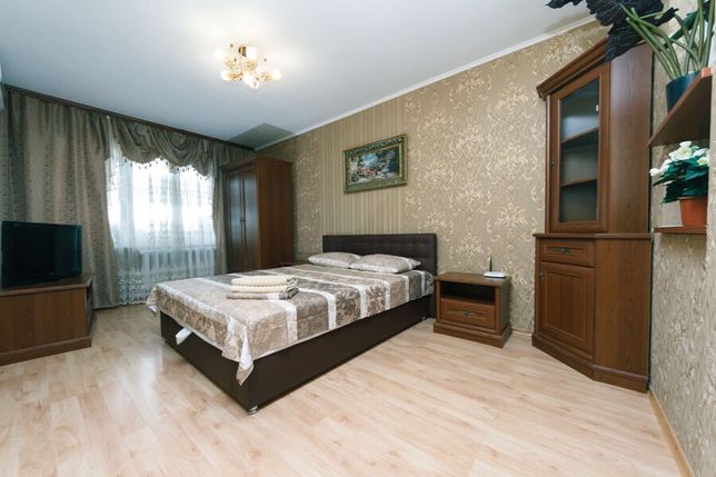 Rent daily an apartment in Kyiv on the St. Obolonska per 749 uah. 