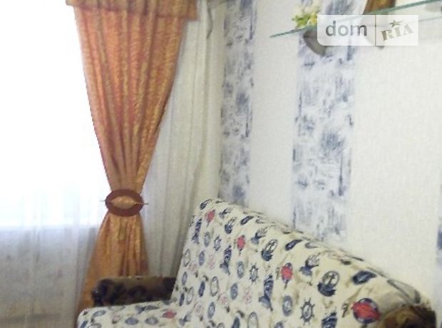 Снять посуточно квартиру в Харькове на ул. Гвардейцев-Широнинцев за 350 грн. 