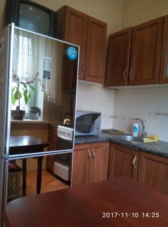 Rent daily an apartment in Kyiv on the St. Popudrenka 22/14 per 600 uah. 