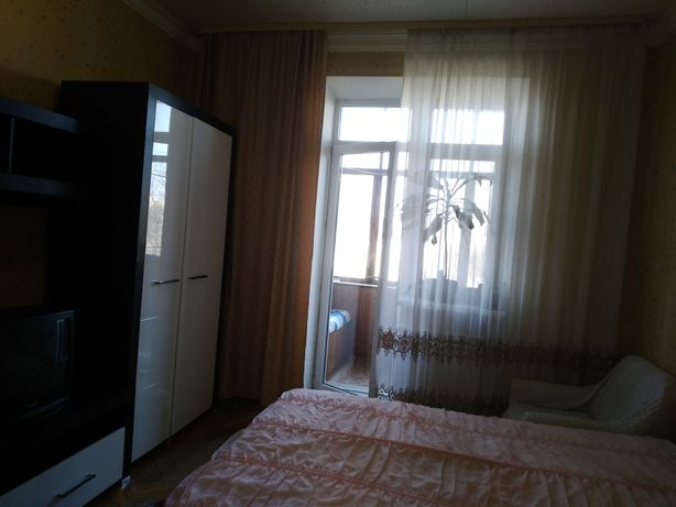 Rent daily an apartment in Kyiv on the St. Popudrenka 22/14 per 600 uah. 