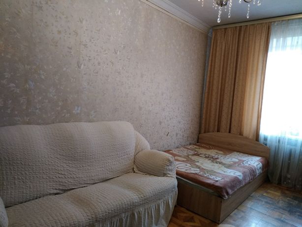 Rent daily an apartment in Kyiv on the St. Popudrenka 22/14 per 600 uah. 