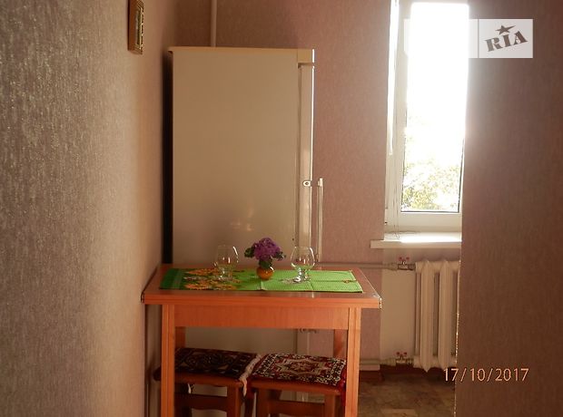 Rent daily an apartment in Berdiansk on the St. Horkoho per 250 uah. 