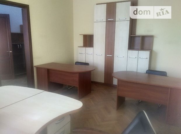 Rent an office in Odesa on the lane Prymorskyi per 37990 uah. 