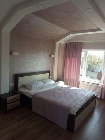 Rent daily a house in Chernivtsi per 700 uah. 