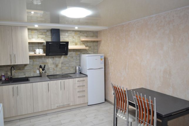Снять посуточно дом в Черновцах за 700 грн. 