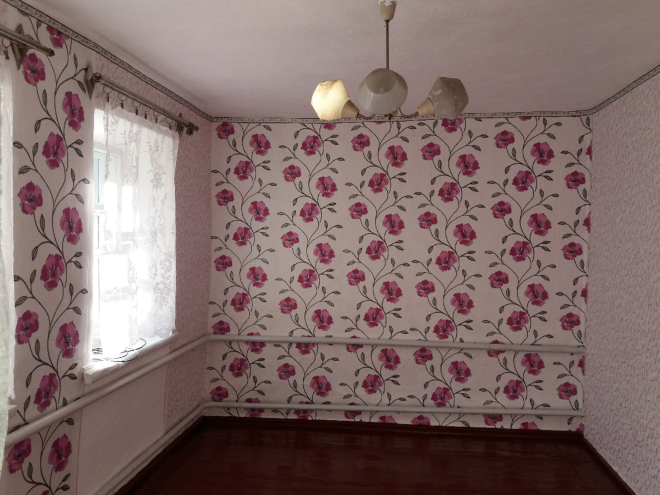 Rent a house in Kryvyi Rih on the St. Shpolianska per 2000 uah. 