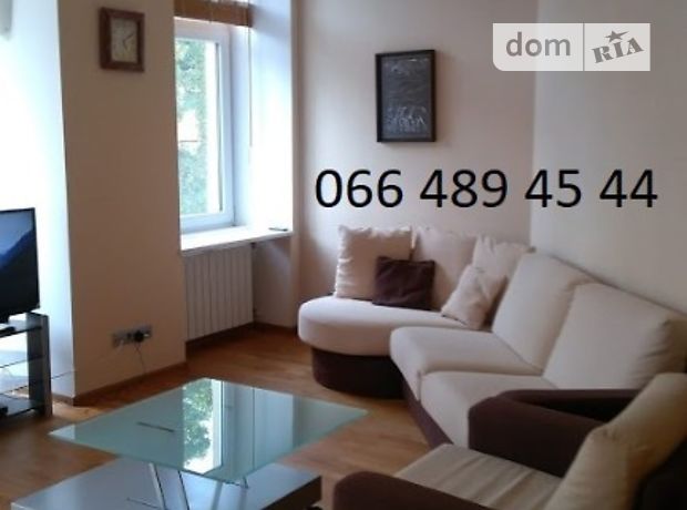 Rent an apartment in Kyiv on the St. Velyka Vasylkivska 4 per 40000 uah. 