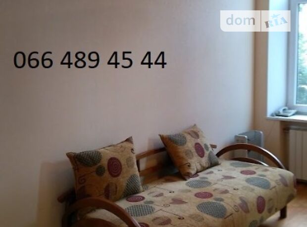 Rent an apartment in Kyiv on the St. Velyka Vasylkivska 4 per 40000 uah. 