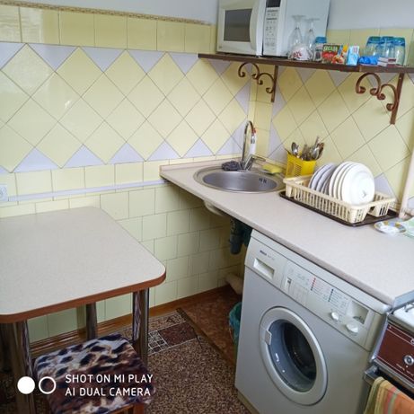 Зняти подобово квартиру в Чернівцях на вул. Полєтаєва Федора 1-2 за 400 грн. 