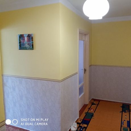 Rent daily an apartment in Chernivtsi on the St. Polietaieva Fedora 1-2 per 400 uah. 