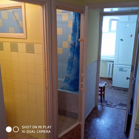 Rent daily an apartment in Chernivtsi on the St. Polietaieva Fedora 1-2 per 400 uah. 