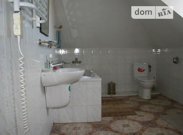 Rent daily a room in Chernivtsi per 50 uah. 