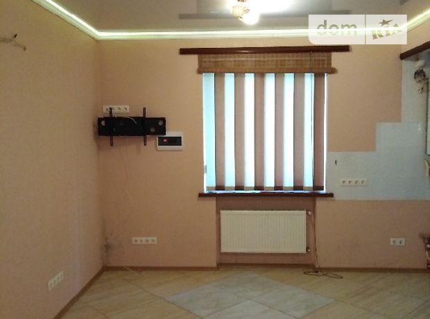 Rent an office in Zhytomyr on the St. Peremohy per 5500 uah. 
