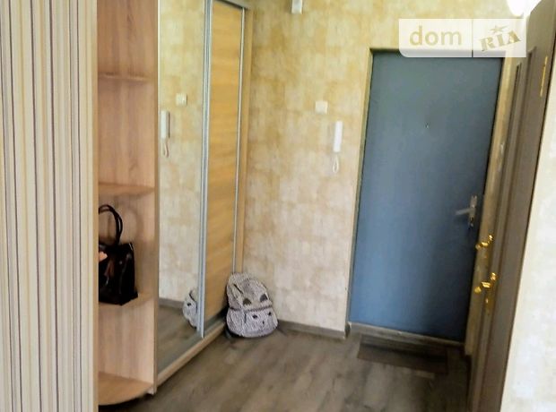 Снять посуточно квартиру в Киеве на проспект Оболонский за 700 грн. 
