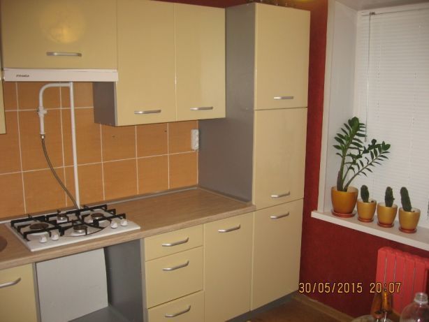 Rent daily an apartment in Mariupol on the St. Bakhchyvandzhy per 400 uah. 