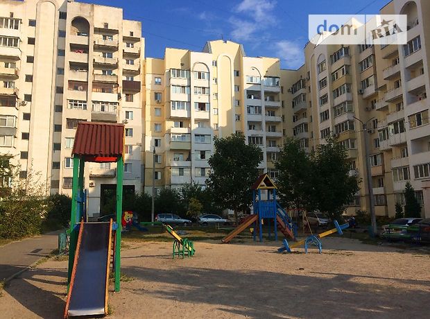 Rent an apartment in Kharkiv on the square 8000г per 8000 uah. 