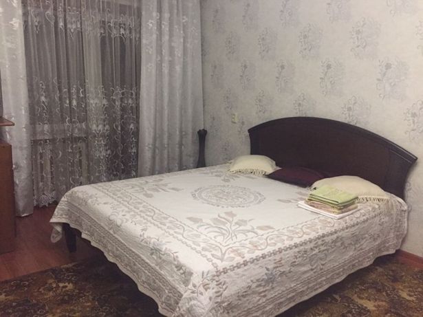 Rent daily an apartment in Cherkasy on the lane Sedova per 390 uah. 