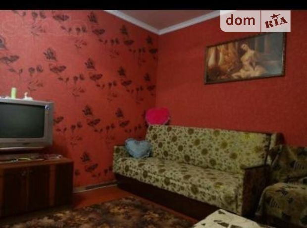 Rent daily a room in Poltava on the St. Staryi Podil per 90 uah. 