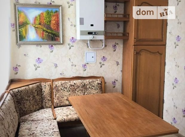 Снять квартиру в Киеве на ул. Богомольца Академика 7/14 за 41562 грн. 